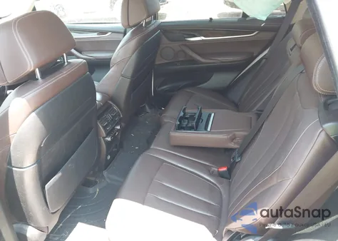 2015 BMW X5 xDrive35I z USA, uszkodzony, nr VIN 5UXKR0C52F0K59148